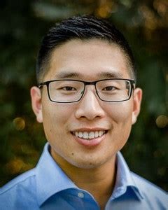 Andy Chen, MD in Wyandotte, MI 48192 .